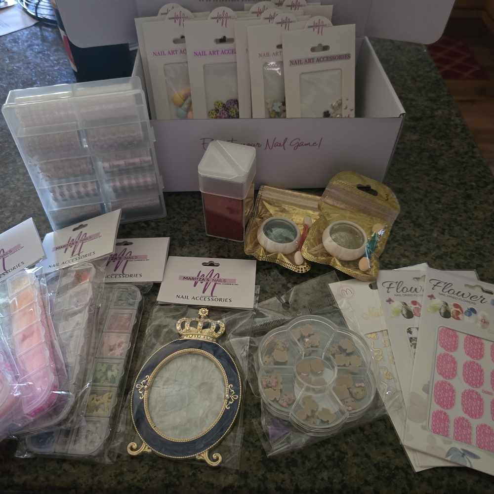 NIB Nail Art Kit 10+ Items